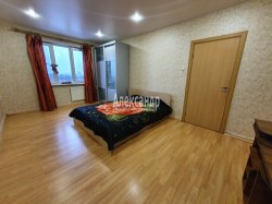 1-комнатная квартира (40м2) на продажу по адресу Караваевская ул., 32— фото 11 из 17