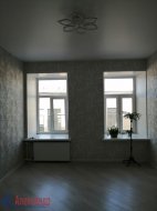 3-комнатная квартира (74м2) на продажу по адресу Фуражный пер., 4— фото 4 из 19