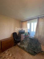 3-комнатная квартира (58м2) на продажу по адресу Луначарского пр., 56— фото 17 из 25