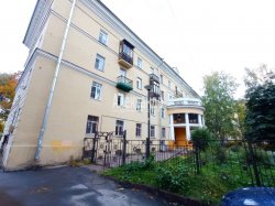 2-комнатная квартира (55м2) на продажу по адресу Стачек просп., 150— фото 2 из 17