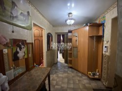 3-комнатная квартира (60м2) на продажу по адресу Учительская ул., 11— фото 12 из 15