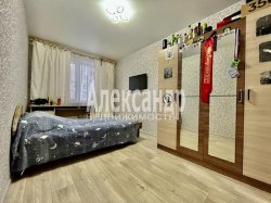 3-комнатная квартира (56м2) на продажу по адресу Выборг г., Приморская ул., 26— фото 2 из 8