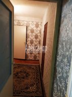 3-комнатная квартира (56м2) на продажу по адресу Цимбалина ул., 52— фото 4 из 11