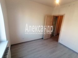 1-комнатная квартира (31м2) на продажу по адресу Пулковское шос., 73— фото 13 из 25
