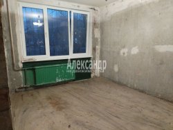 2-комнатная квартира (44м2) на продажу по адресу Антонова-Овсеенко ул., 13— фото 6 из 12