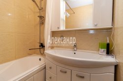 4-комнатная квартира (130м2) на продажу по адресу Дубровка пос., Советская ул., 7— фото 13 из 29