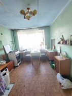 Комната в 6-комнатной квартире (100м2) на продажу по адресу Кириши г., Комсомольская ул., 3— фото 4 из 6