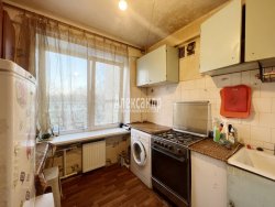 3-комнатная квартира (59м2) на продажу по адресу Карпинского ул., 36— фото 5 из 13