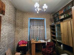 3-комнатная квартира (98м2) на продажу по адресу Жуковского ул., 32— фото 14 из 19