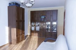 3-комнатная квартира (67м2) на продажу по адресу Добровольцев ул., 22— фото 13 из 16