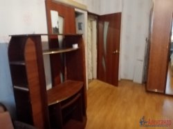 4-комнатная квартира (76м2) на продажу по адресу Волхов г., Пирогова ул., 7— фото 7 из 10