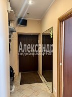 2-комнатная квартира (46м2) на продажу по адресу Выборг г., Ленинградское шос., 11— фото 10 из 14