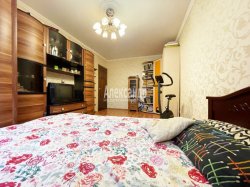 3-комнатная квартира (74м2) на продажу по адресу Большая Пороховская ул., 37— фото 6 из 15