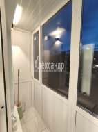 3-комнатная квартира (48м2) на продажу по адресу Глебычево пос., 10— фото 8 из 17