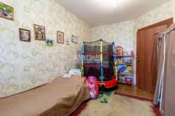 3-комнатная квартира (78м2) на продажу по адресу Коммунар г., Ленинградское шос., 27— фото 9 из 18
