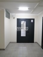 1-комнатная квартира (32м2) на продажу по адресу Русановская ул., 18— фото 16 из 18