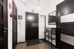 1-комнатная квартира (37м2) на продажу по адресу Комендантский просп., 64— фото 4 из 44