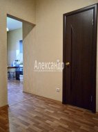 1-комнатная квартира (45м2) на продажу по адресу Композиторов ул., 12— фото 12 из 20