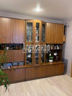 2-комнатная квартира (51м2) на продажу по адресу Маршала Захарова ул., 22— фото 5 из 31