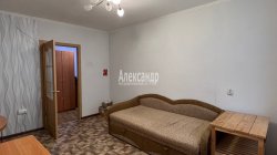 2-комнатная квартира (50м2) на продажу по адресу Светогорск г., Лесная ул., 5— фото 6 из 19