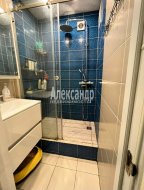 3-комнатная квартира (58м2) на продажу по адресу Луначарского пр., 62— фото 12 из 19