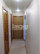 2-комнатная квартира (68м2) на продажу по адресу Просвещения просп., 34— фото 15 из 31