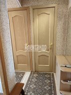 2-комнатная квартира (44м2) на продажу по адресу Приозерск г., Горького ул., 32— фото 10 из 16