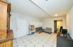 4-комнатная квартира (175м2) на продажу по адресу Обводного канала наб., 132— фото 6 из 25