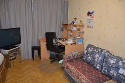 3-комнатная квартира (60м2) на продажу по адресу Придорожная аллея, 21— фото 2 из 18
