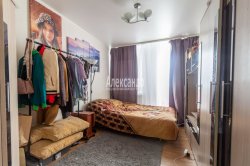 3-комнатная квартира (78м2) на продажу по адресу Коммунар г., Ленинградское шос., 27— фото 10 из 18
