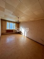 2-комнатная квартира (52м2) на продажу по адресу Камышовая ул., 7— фото 5 из 13