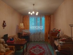 3-комнатная квартира (65м2) на продажу по адресу Солидарности пр., 8— фото 9 из 24
