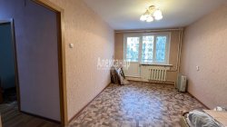 2-комнатная квартира (50м2) на продажу по адресу Светогорск г., Лесная ул., 5— фото 10 из 19