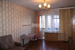 1-комнатная квартира (45м2) на продажу по адресу Наличная ул., 15— фото 4 из 19