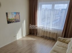 1-комнатная квартира (43м2) на продажу по адресу Авиаконструкторов пр., 16— фото 2 из 18