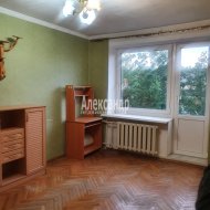3-комнатная квартира (71м2) на продажу по адресу Пушкин г., Конюшенная ул., 27/44— фото 4 из 12