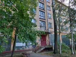 3-комнатная квартира (56м2) на продажу по адресу Ломоносов г., Александровская ул., 32б— фото 18 из 21