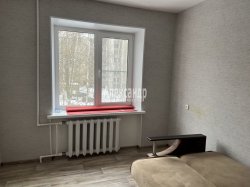 3-комнатная квартира (56м2) на продажу по адресу Волхов г., Вали Голубевой ул., 17— фото 10 из 18