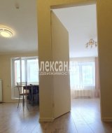1-комнатная квартира (43м2) на продажу по адресу Авиаконструкторов пр., 16— фото 7 из 18