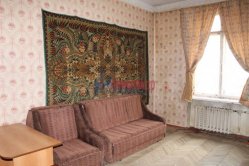 Комната в 4-комнатной квартире (132м2) на продажу по адресу Стачек просп., 67— фото 2 из 5
