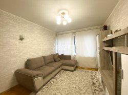 3-комнатная квартира (60м2) на продажу по адресу Сиреневый бул., 4— фото 2 из 14