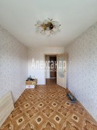 2-комнатная квартира (44м2) на продажу по адресу Кириши г., Энергетиков ул., 11— фото 2 из 11