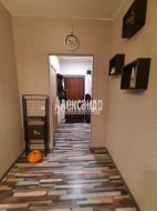 1-комнатная квартира (30м2) на продажу по адресу Кировск г., Набережная ул., 17— фото 7 из 20