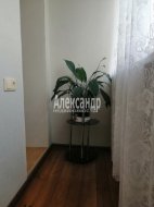 3-комнатная квартира (58м2) на продажу по адресу Луначарского просп., 100— фото 3 из 25