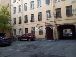 3-комнатная квартира (59м2) на продажу по адресу Зверинская ул., 34— фото 3 из 16