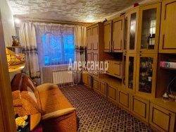 3-комнатная квартира (61м2) на продажу по адресу Романовка пос., 25— фото 12 из 18