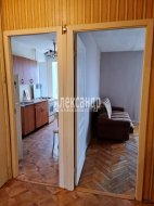 1-комнатная квартира (34м2) на продажу по адресу Приморское шос., 350— фото 5 из 17