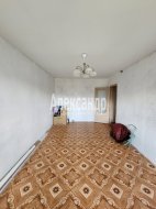 2-комнатная квартира (44м2) на продажу по адресу Кириши г., Энергетиков ул., 11— фото 8 из 11