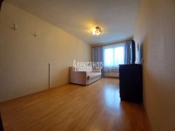 3-комнатная квартира (80м2) на продажу по адресу Бухарестская ул., 156— фото 15 из 29