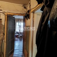 Комната в 3-комнатной квартире (68м2) на продажу по адресу Седова ул., 72— фото 7 из 16